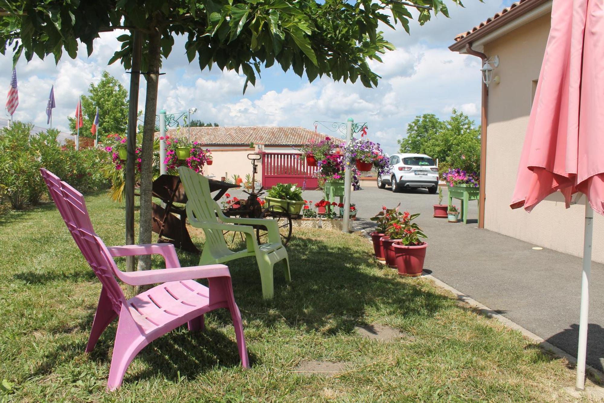 B&B La Garona Saint-Nicolas-de-la-Grave 외부 사진
